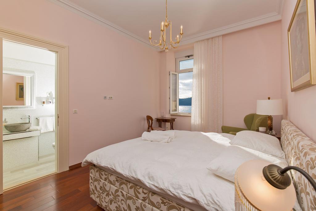 Luxury Seafront Apartment Banje Dubrovnik Eksteriør bilde